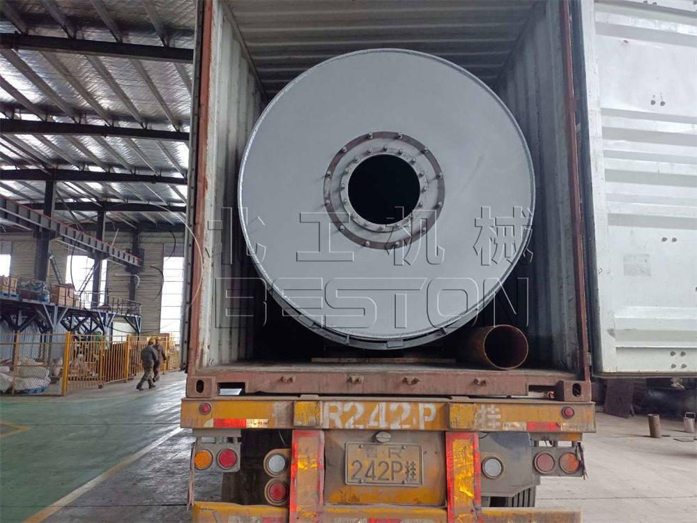 土耳其客戶BST-50炭化爐發貨裝車